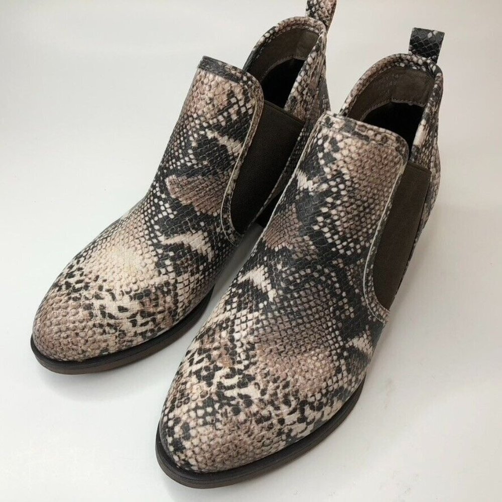Pierre Dumas Womens Ankle Booties Size 8M Tabby 14 Brown Snake Skin Slip On - Picture 5 of 11